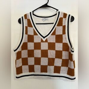 Derek Heart Brown and White Checkered Sweater Vest